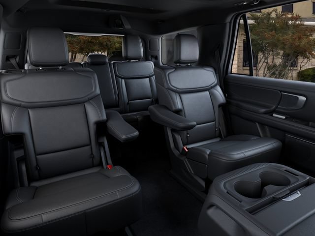 New 2027 Ford Expedition Platinum w/ Stealth Performance Package AWD/4WD image 11