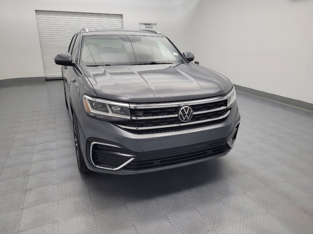Used 2020 Volkswagen Atlas Cross Sport SEL R-Line AWD/4WD image 14