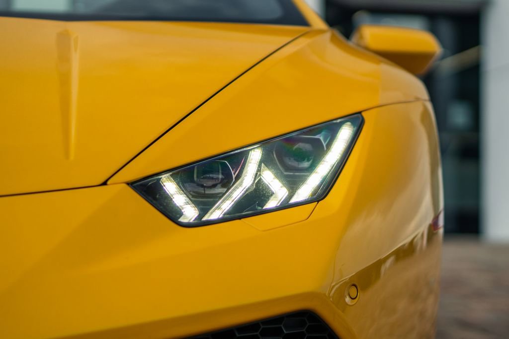 Used 2016 Lamborghini Huracan LP 610-4 image 11