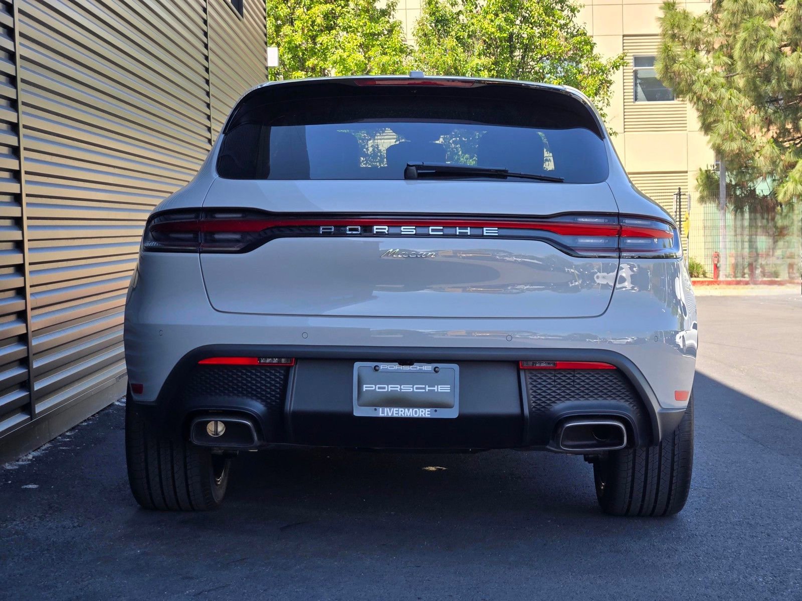 New 2026 Porsche Macan AWD/4WD image 6