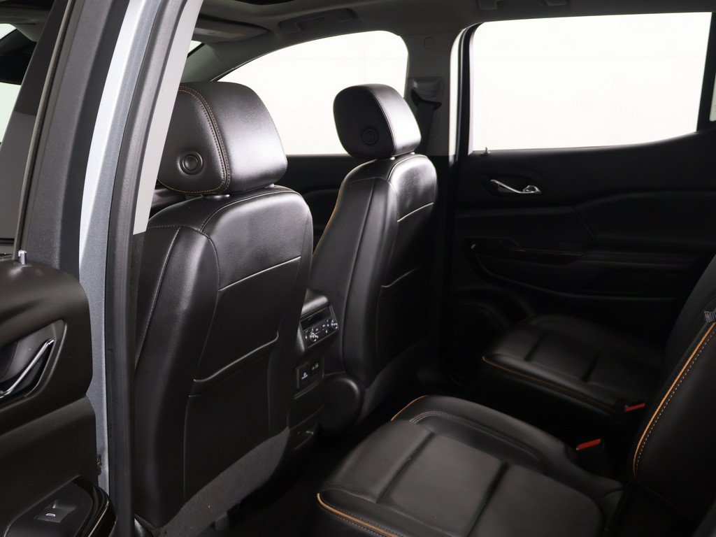 Used 2023 GMC Acadia AT4 w/ Preferred Package AWD/4WD image 33