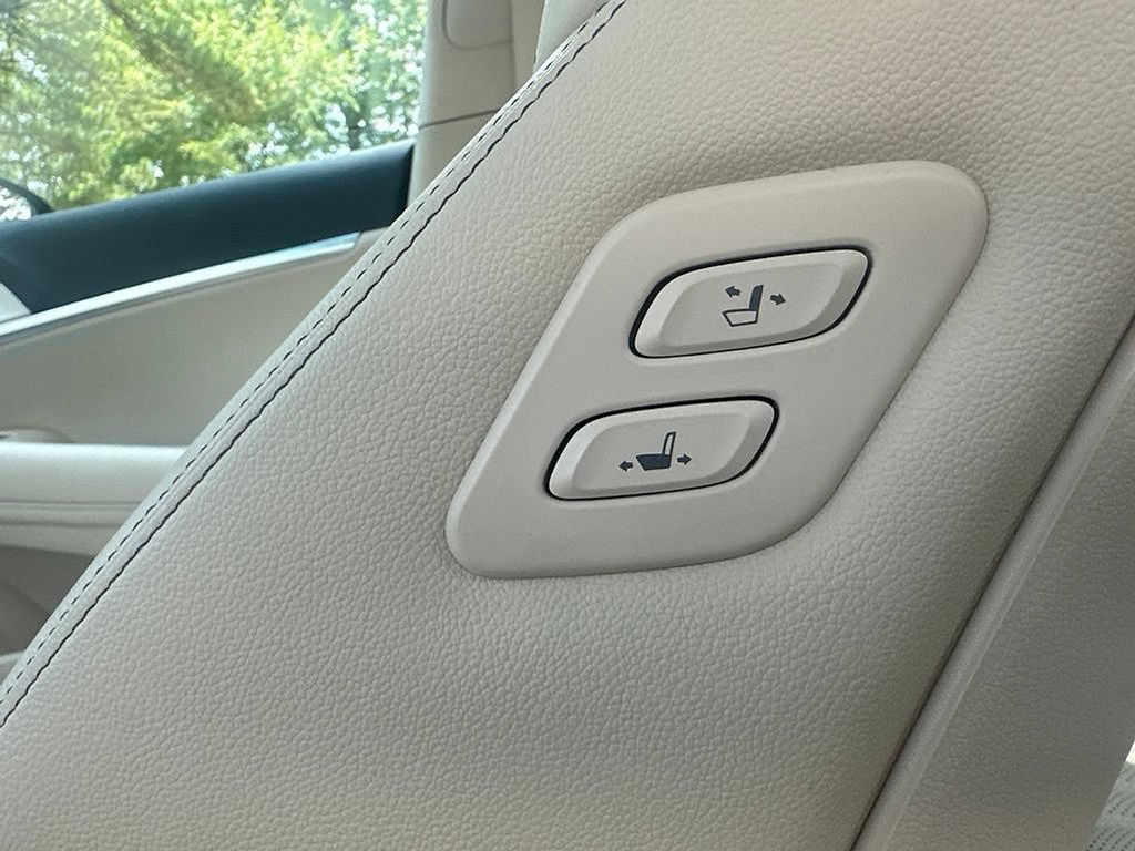 Certified 2026 Genesis G70 2.5T Prestige AWD/4WD image 19