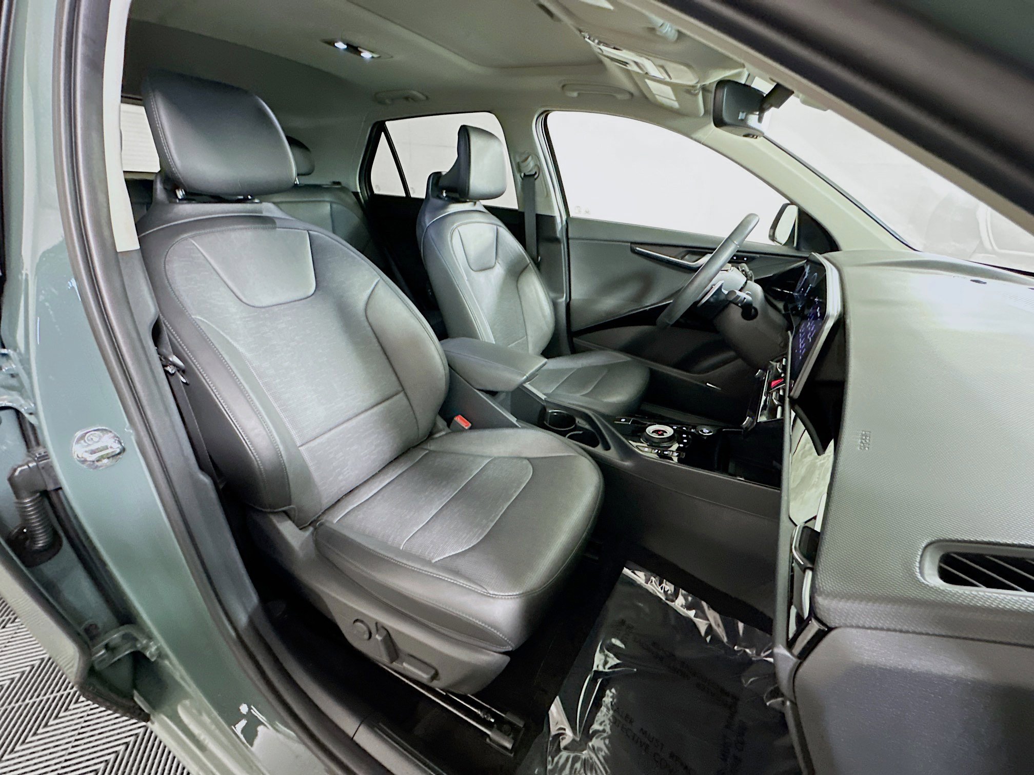 Used 2024 Kia Niro Wave image 28