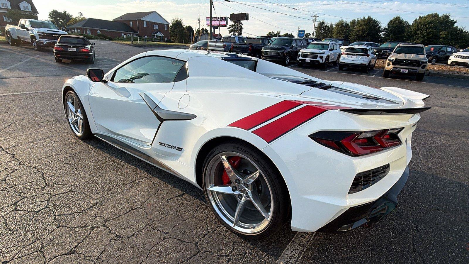 New 2027 Chevrolet Corvette Grand Sport w/ Stealth Interior Trim Package RWD image 11