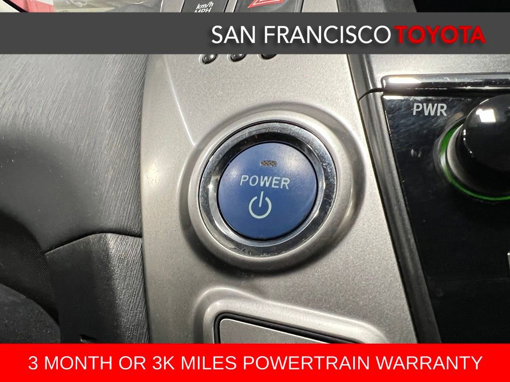 Used 2015 Toyota Prius V Four FWD image 23