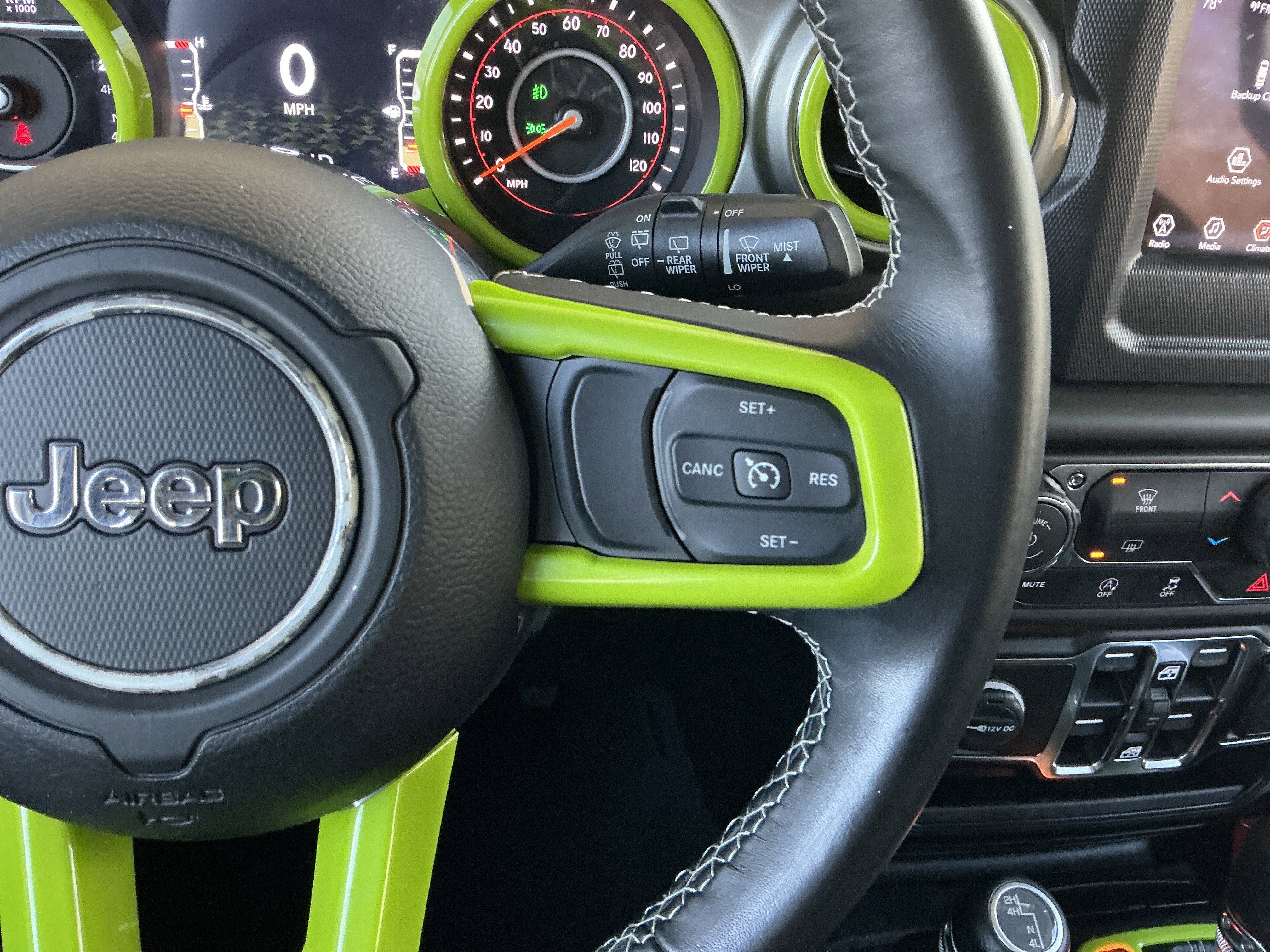 Used 2019 Jeep Wrangler Unlimited Sahara image 13