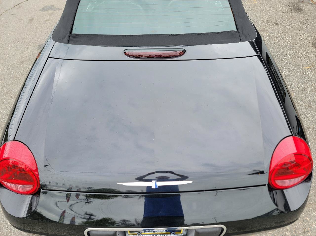 Used 2004 Ford Thunderbird RWD image 18