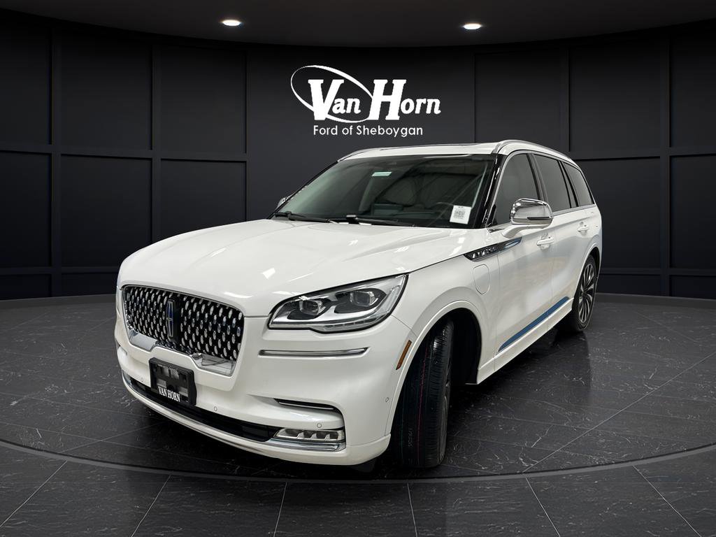 Used 2022 Lincoln Aviator Black Label Grand Touring w/ Class IV Trailer Tow Package image 7