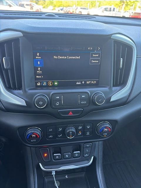 Used 2020 GMC Terrain SLT w/ Preferred Package FWD image 8