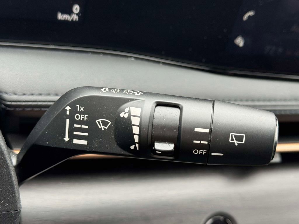 Certified 2024 Nissan Ariya FWD image 24