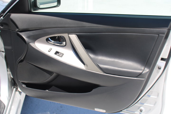 Used 2007 Toyota Camry SE FWD image 18
