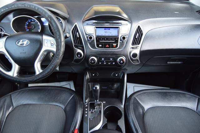 Used 2012 Hyundai Tucson GLS AWD/4WD image 21