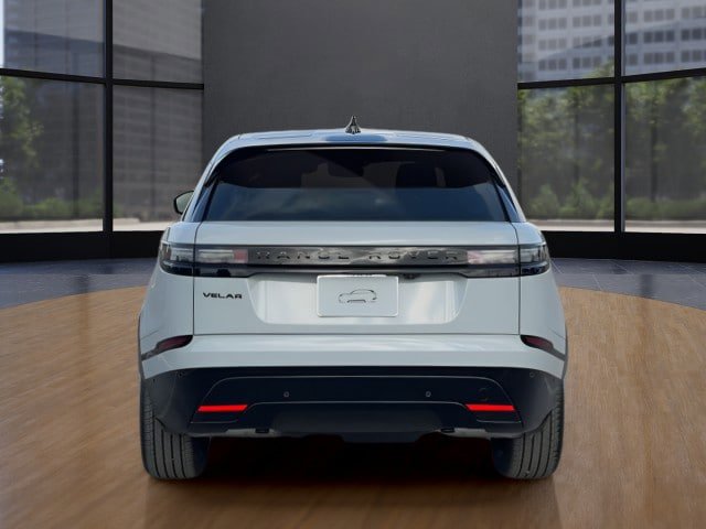New 2026 Land Rover Range Rover Velar Dynamic SE image 4