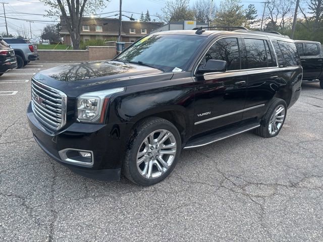 Used 2019 GMC Yukon SLT w/ Premium Edition AWD/4WD image 29