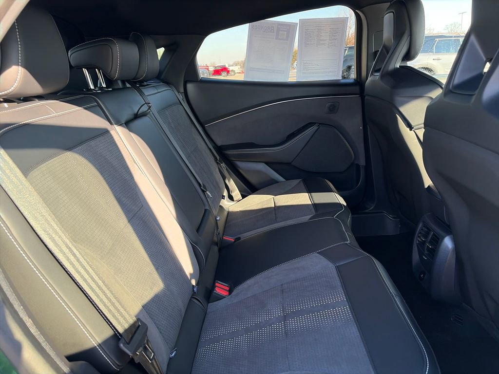 Used 2025 Ford Mustang Mach-E GT image 36
