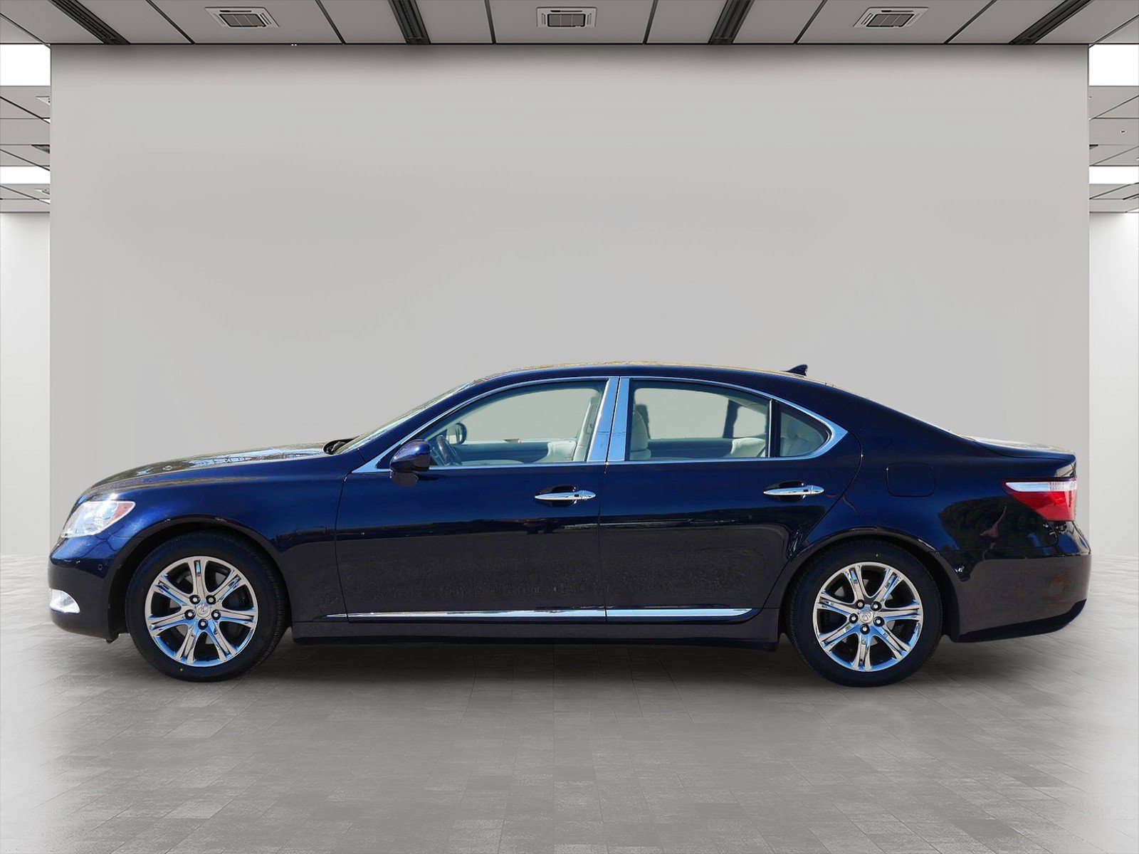 Used 2008 Lexus LS 460 RWD image 3