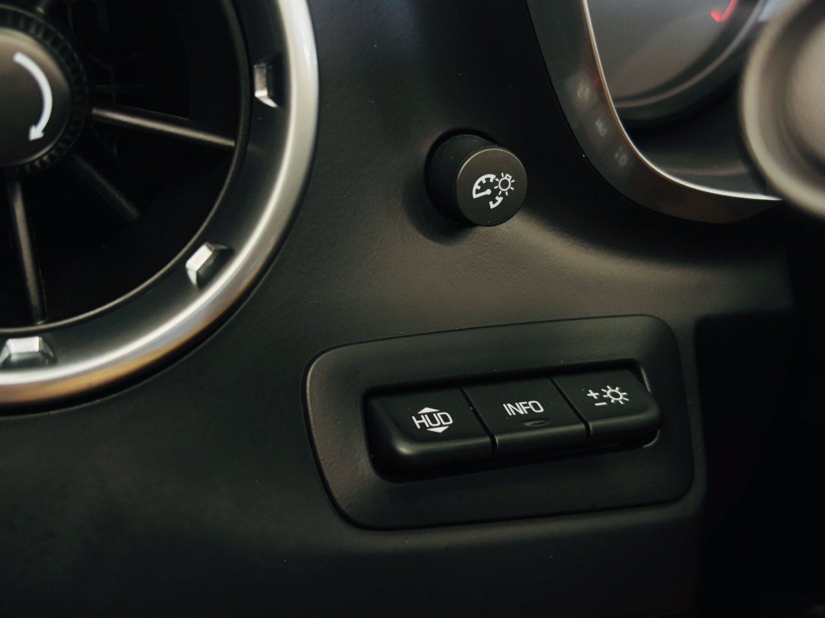 Used 2016 Chevrolet Camaro SS RWD image 52