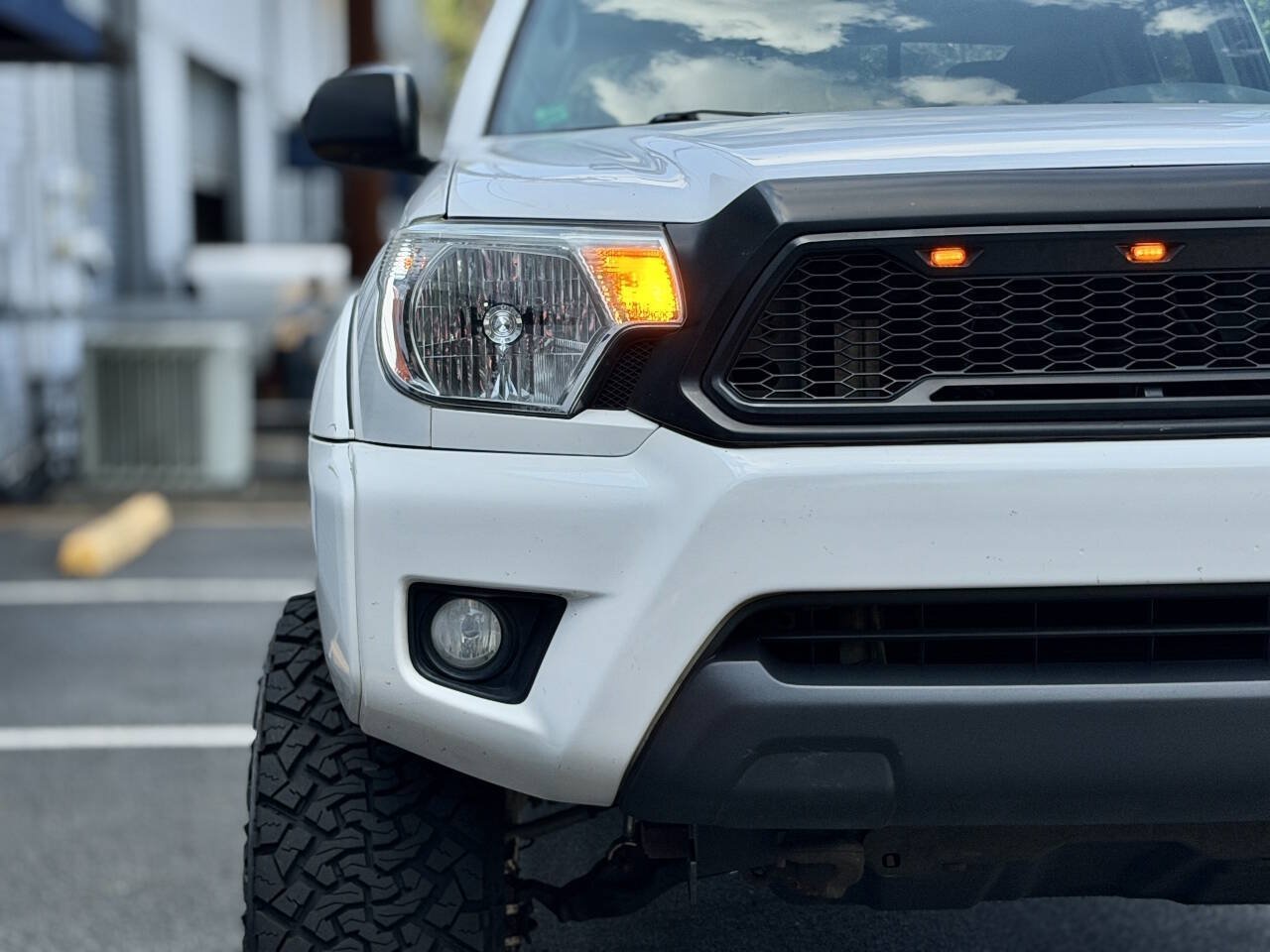 Used 2014 Toyota Tacoma PreRunner w/ TRD Off-Road Package RWD image 9