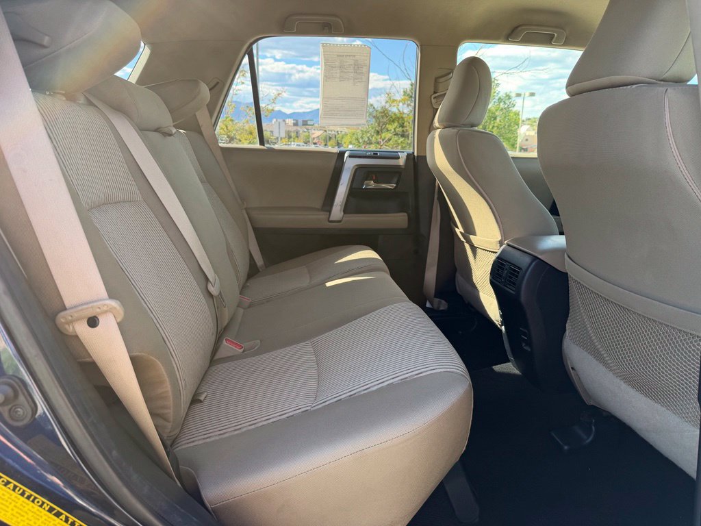 Used 2017 Toyota 4Runner SR5 AWD/4WD image 26