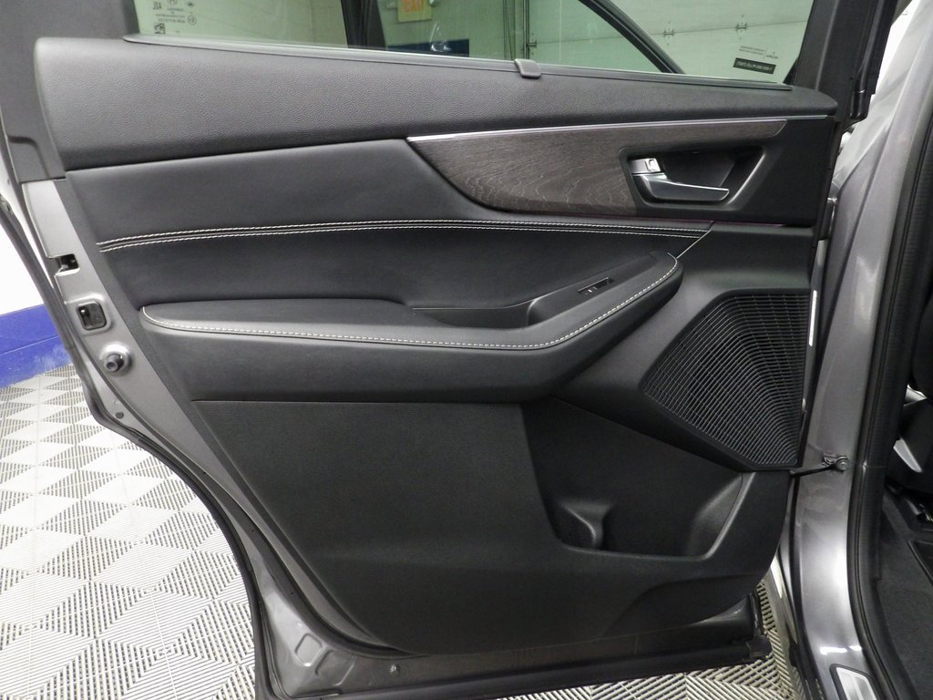 Used 2023 Acura MDX SH-AWD w/ Advance Package image 49