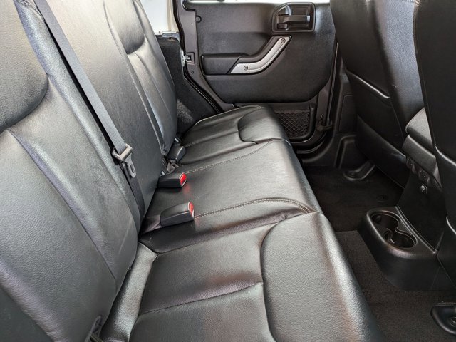 Used 2017 Jeep Wrangler Unlimited Rubicon image 20