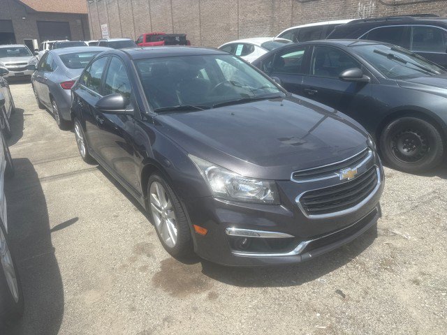 Used 2015 Chevrolet Cruze LTZ w/ Sun, Sound and Sport Package FWD image 3
