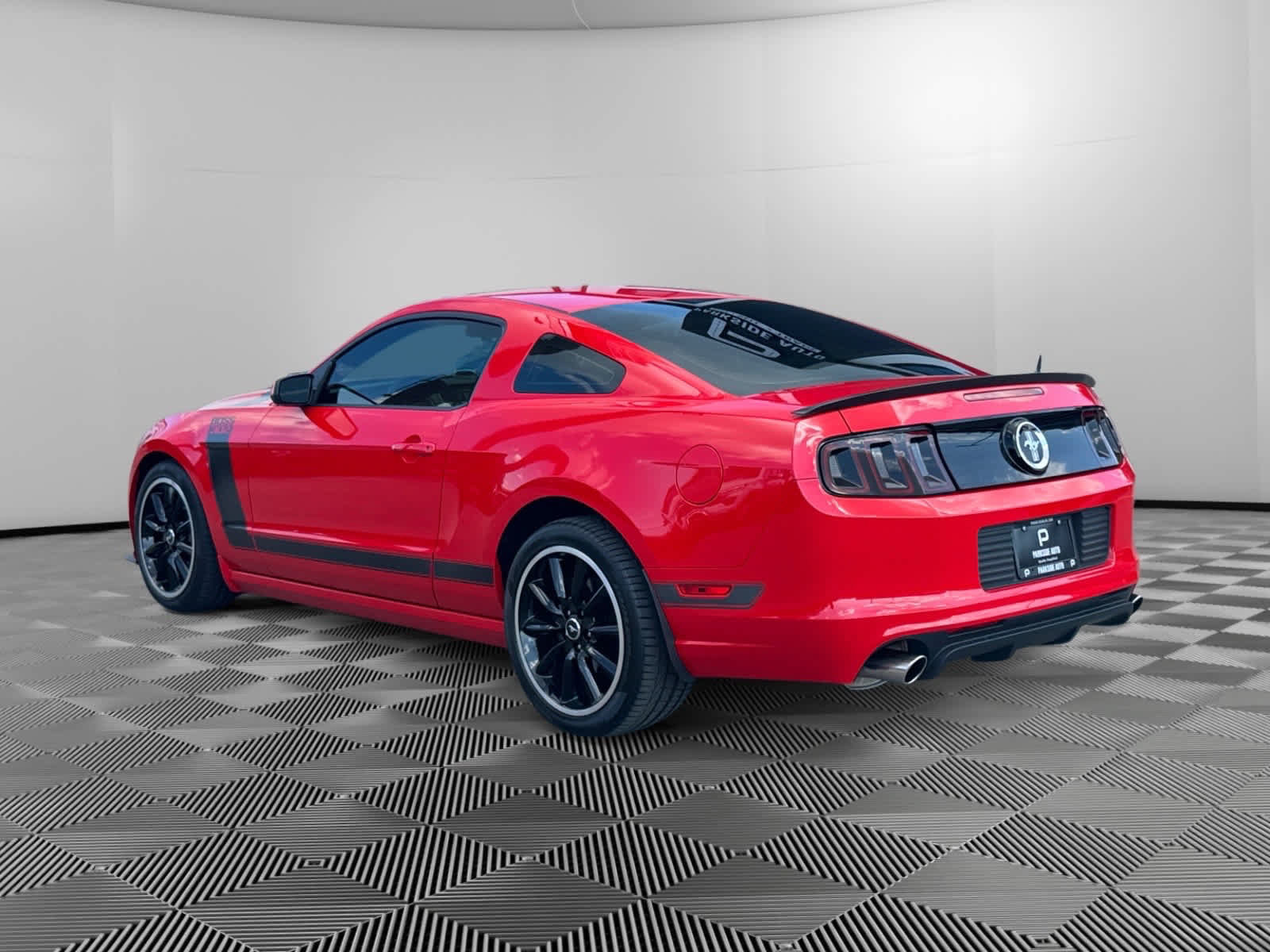 Used 2013 Ford Mustang Boss 302 w/ Boss 302 Accessory Pkg RWD image 3