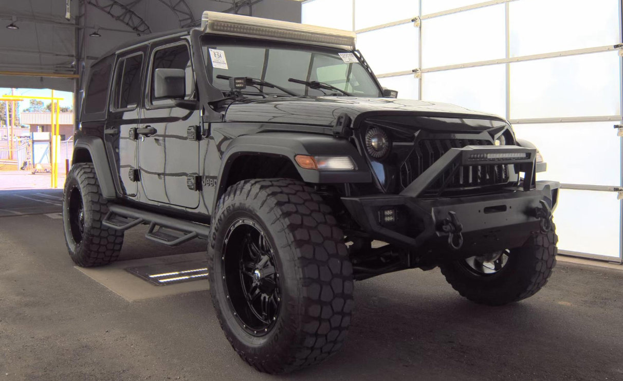 Used 2021 Jeep Wrangler Unlimited Sport image 4