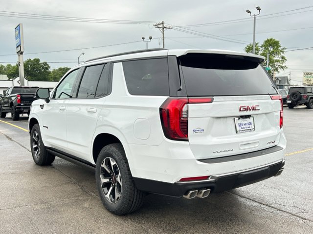 New 2026 GMC Yukon AT4 w/ AT4 Premium Plus Package AWD/4WD image 7