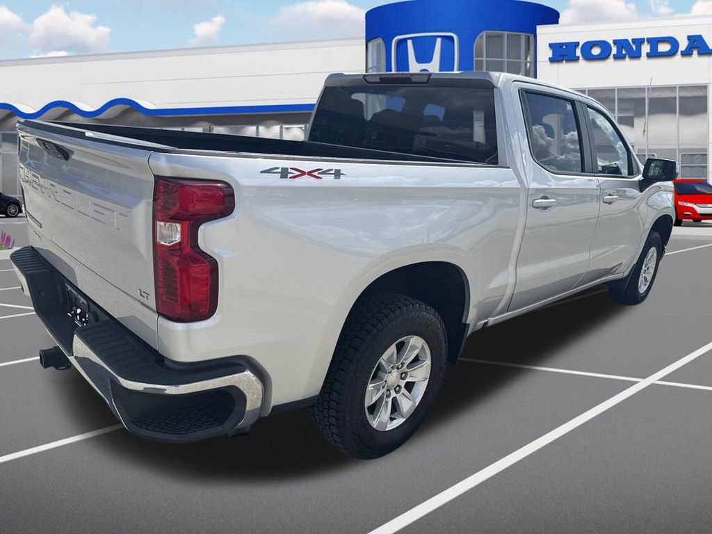 Used 2021 Chevrolet Silverado 1500 LT w/ Bed Protection Package AWD/4WD image 9