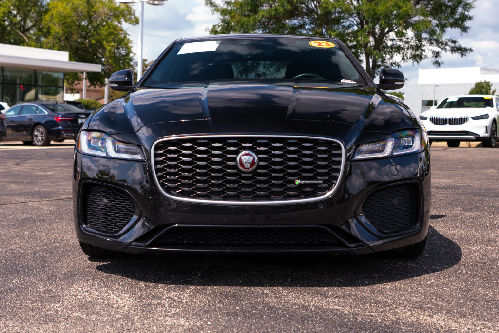 Used 2023 Jaguar XF R-Dynamic SE AWD/4WD image 7