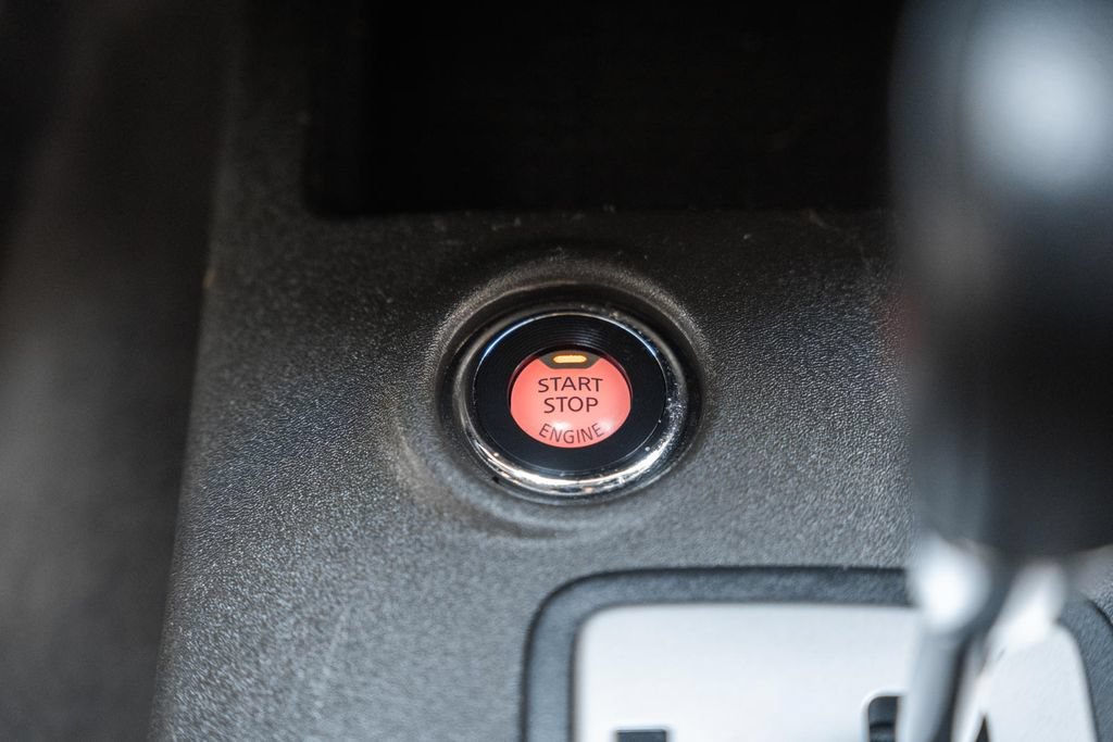 Used 2021 Nissan Frontier SV RWD image 23