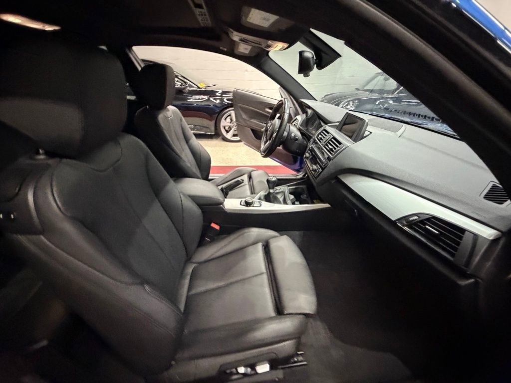 Used 2016 BMW M235i Coupe image 41