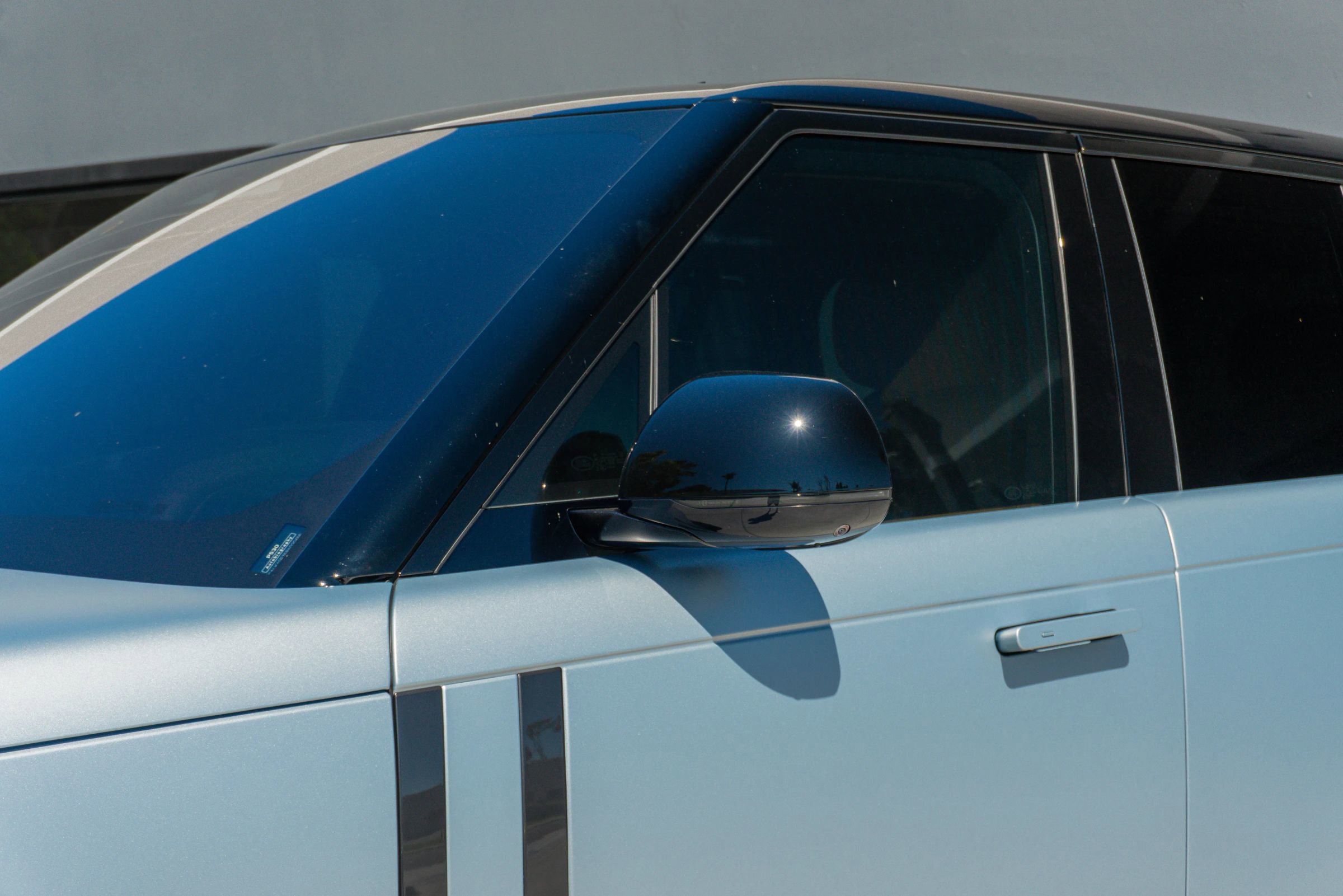 Used 2023 Land Rover Range Rover Autobiography image 27