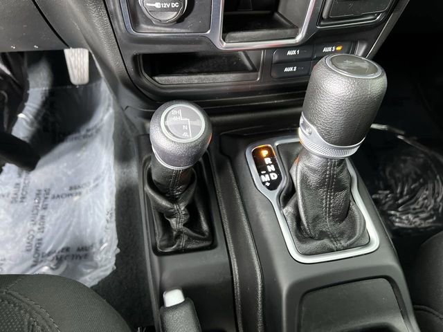 Used 2022 Jeep Wrangler Sport image 16