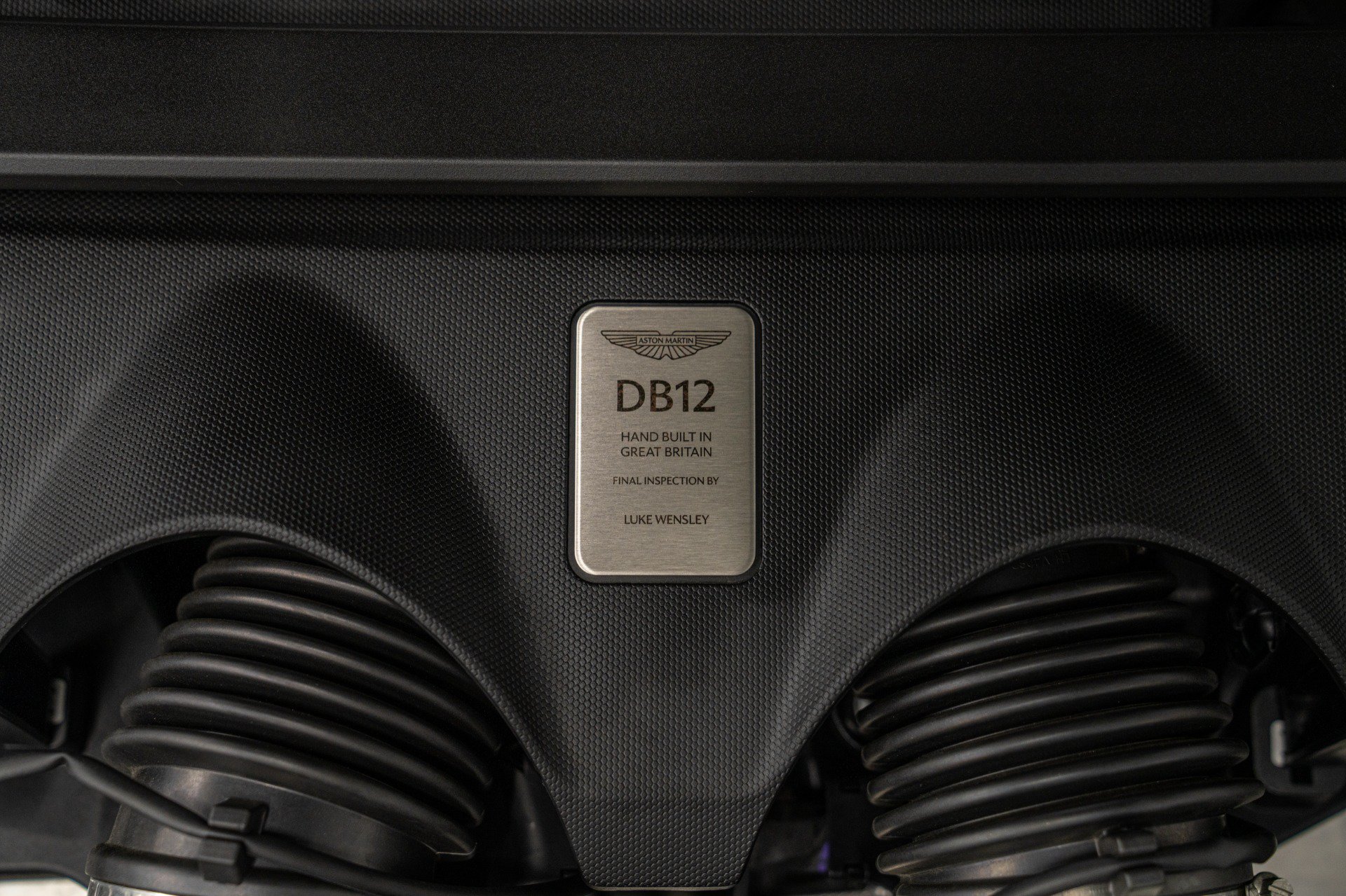 Used 2025 Aston Martin DB12 Convertible RWD image 41