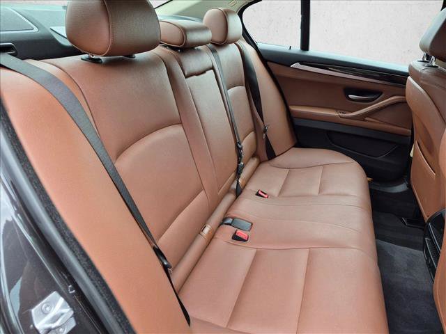 Used 2016 BMW 535i Sedan RWD image 21