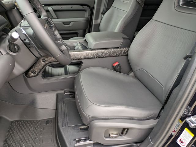 New 2026 Land Rover Defender 110 OCTA image 12