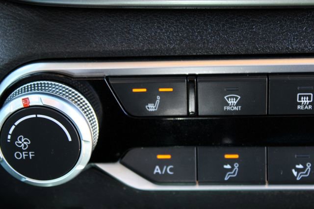 Used 2023 Nissan Altima 2.5 SV w/ SV Premium Package FWD image 29