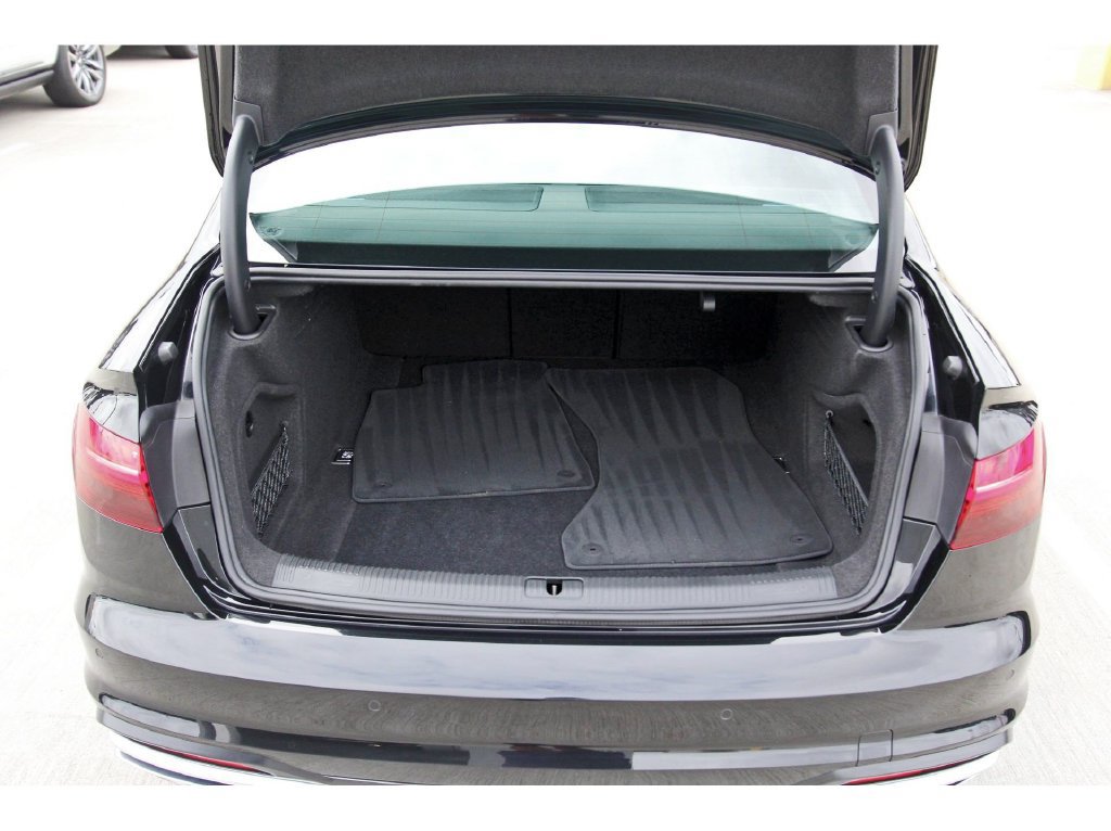 Used 2024 Audi A4 2.0T Premium Plus AWD/4WD image 28