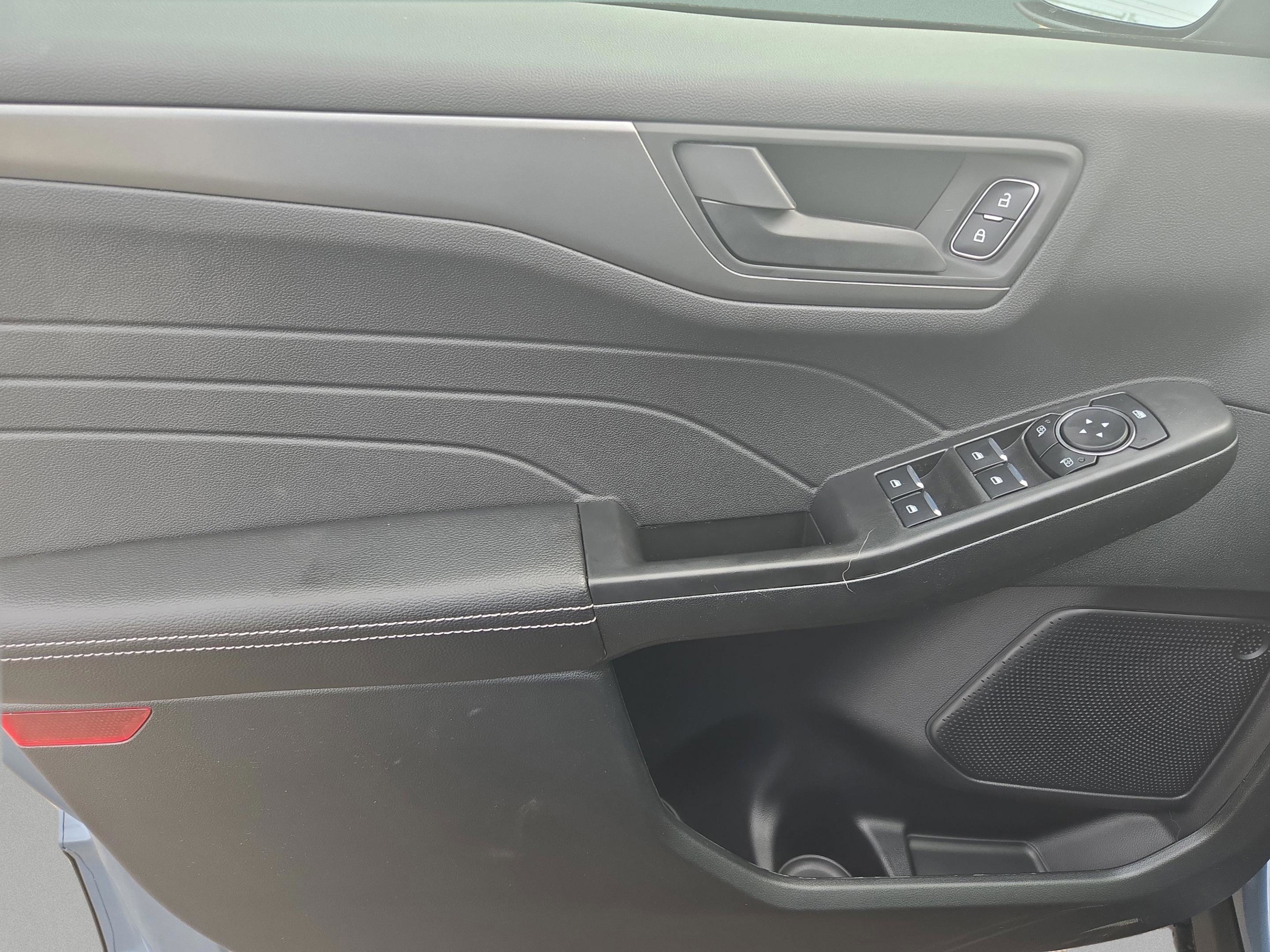New 2026 Ford Escape Active image 10