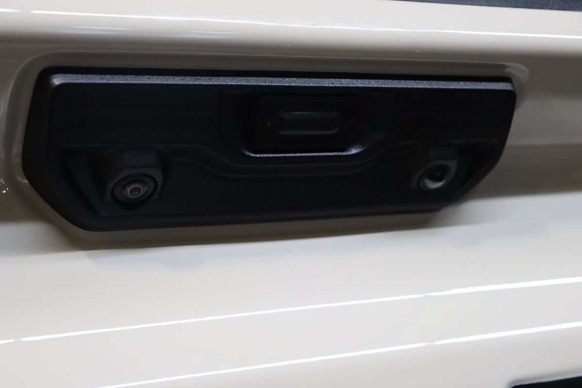 Used 2026 Chevrolet Silverado 1500 Custom w/ Turbomax Blackout Package AWD/4WD image 23