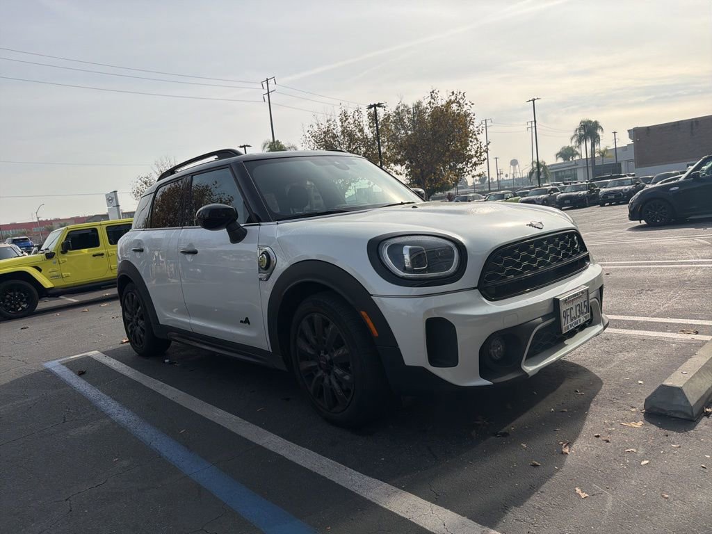 Used 2023 MINI Cooper Countryman SE w/ Storage Package image 7