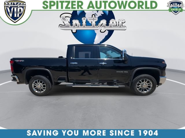 Used 2024 Chevrolet Silverado 3500 LTZ w/ LTZ Plus Package AWD/4WD image 10