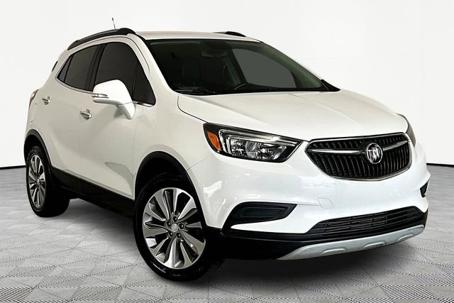 Used 2019 Buick Encore Preferred FWD image 1