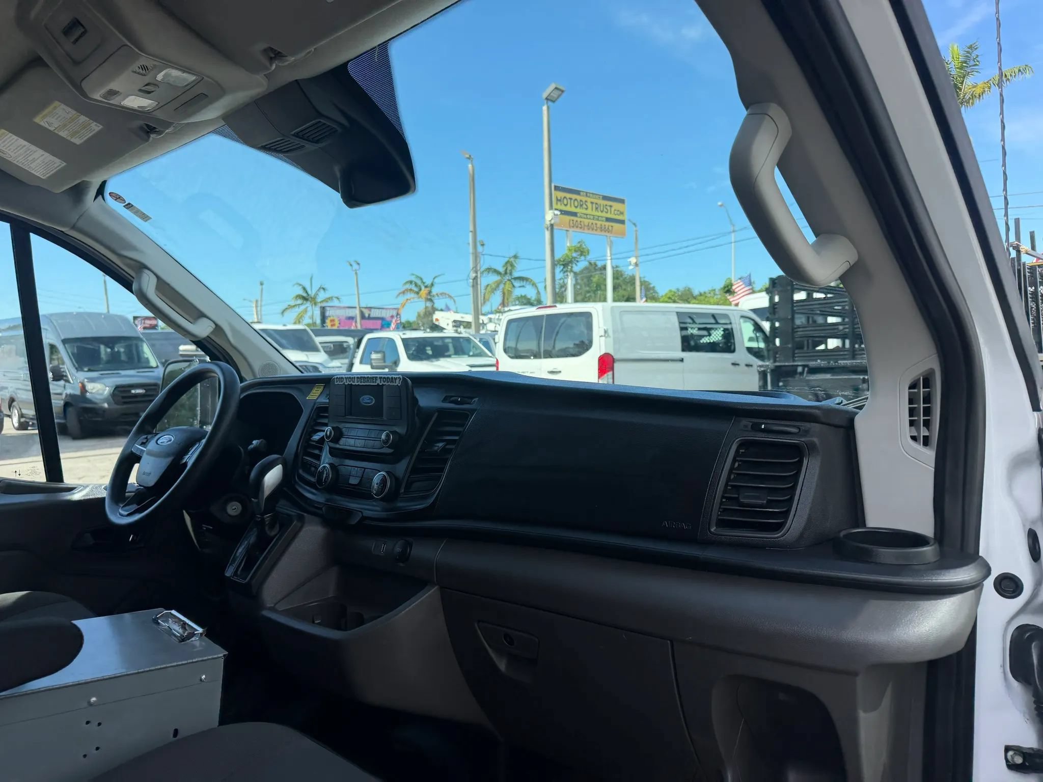 Used 2024 Ford Transit 350 148 Low Roof w/ Fleet Fuel Economy Package RWD image 18