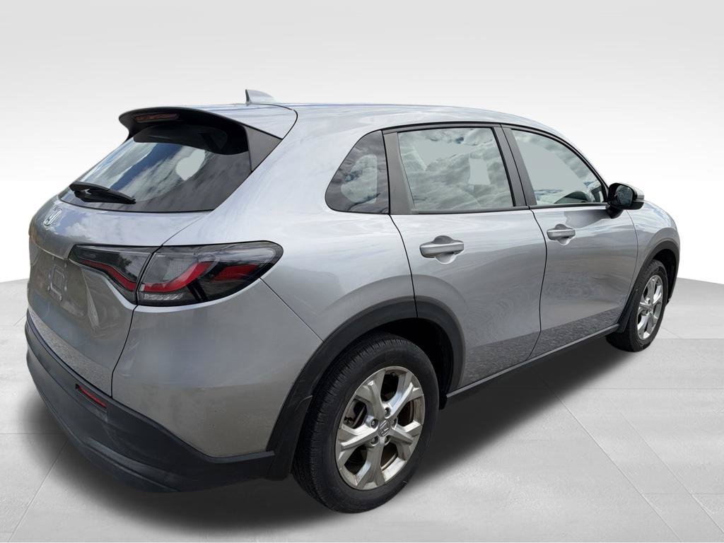 Used 2023 Honda HR-V LX image 10
