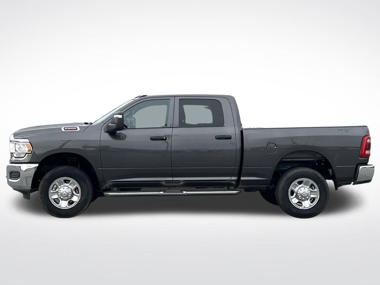 Used 2024 RAM 2500 Tradesman w/ Chrome Appearance Group image 31