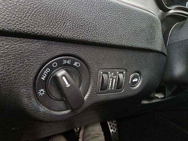 Certified 2023 Dodge Charger R/T w/ Blacktop Package image 29