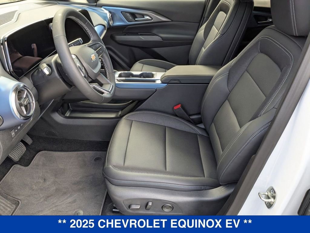 New 2025 Chevrolet Equinox EV LT image 13
